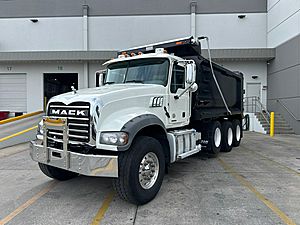 2021 Mack Granite GR64F
