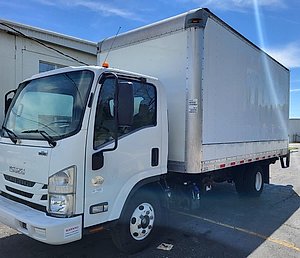 2017 Isuzu NPR HD