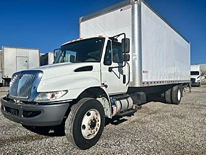 2019 International DuraStar 4300 - Box Van