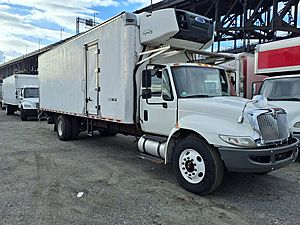 2018 International DuraStar 4300 - Refrigerated Van