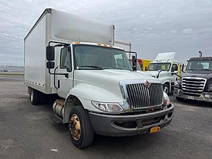 2019 International DuraStar 4300