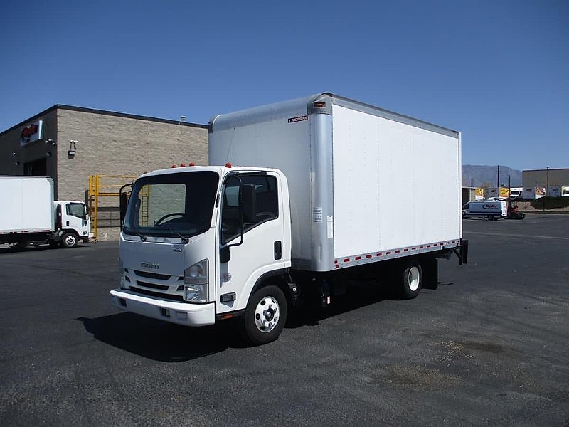 2019 Isuzu NPR HD