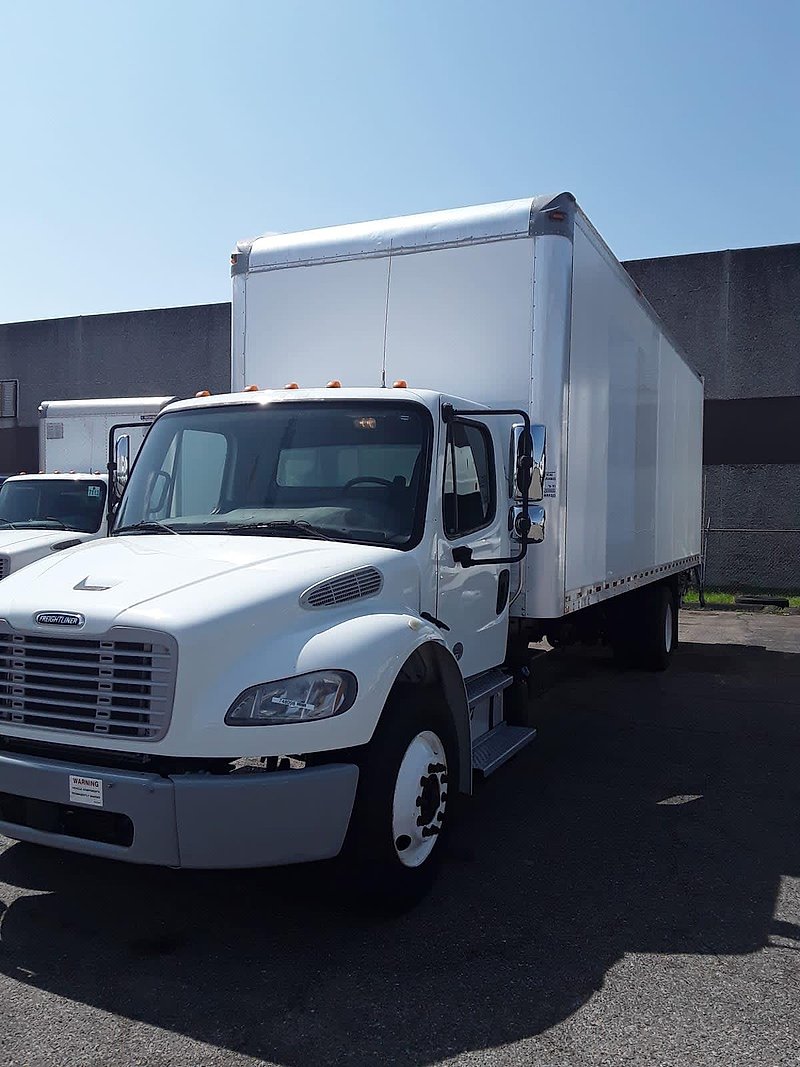 2018 Freightliner M2 106