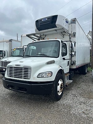 2019 Freightliner M2 106