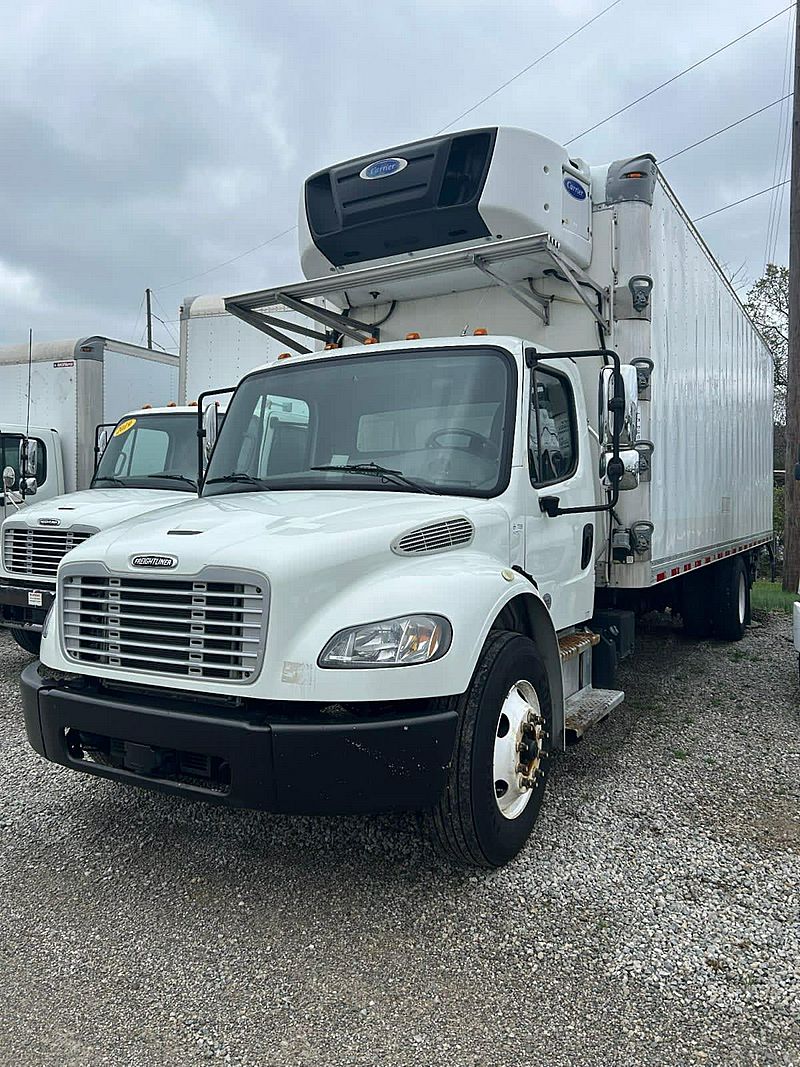 2019 Freightliner M2 106