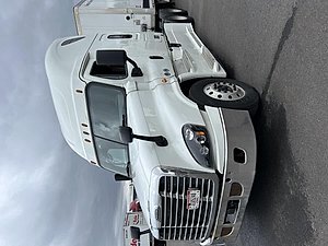 2019 Freightliner Cascadia 125