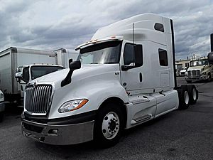 2019 International LT625 - Sleeper Truck