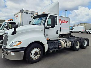 2018 International LT625 - Day Cab