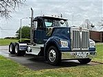 2021 Kenworth W990