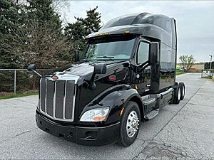 2021 Peterbilt 579