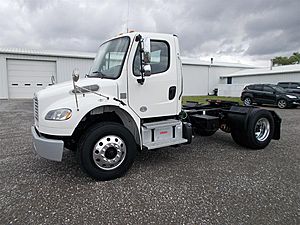 2017 Freightliner M2 - Day Cab