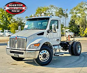 2025 Kenworth T280 - Cab & Chassis