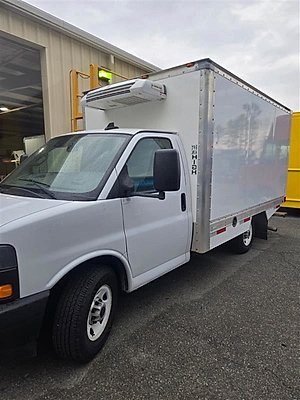 2019 GMC SAVANA 3500 - Refrigerated Van
