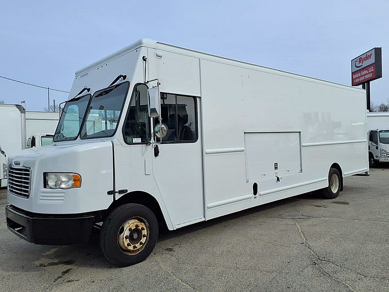 2017 Freightliner MT55