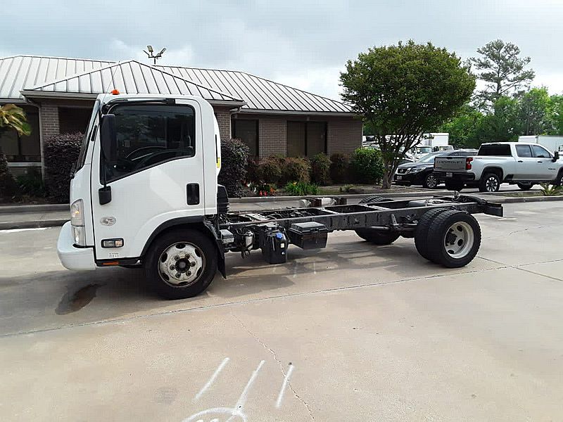 2018 Isuzu NPR
