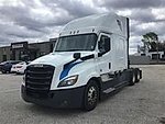 2020 Freightliner Cascadia 126