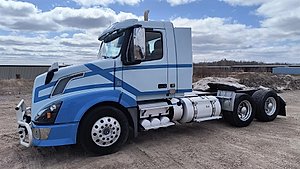 2015 Volvo VNL