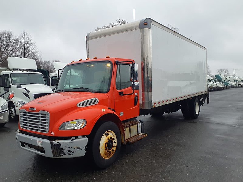 2018 Freightliner M2 106