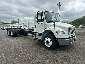 2016 Freightliner M2