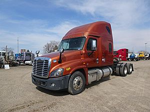 2017 Freightliner Cascadia - Sleeper Truck