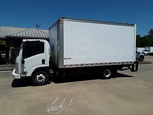2018 Isuzu NPR HD