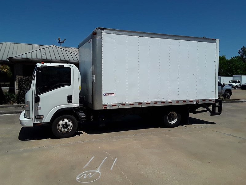 2018 Isuzu NPR HD