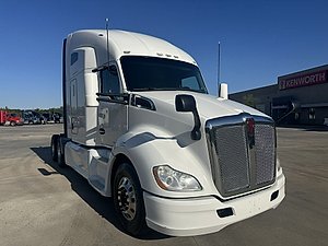 2019 Kenworth T680 - Sleeper Truck