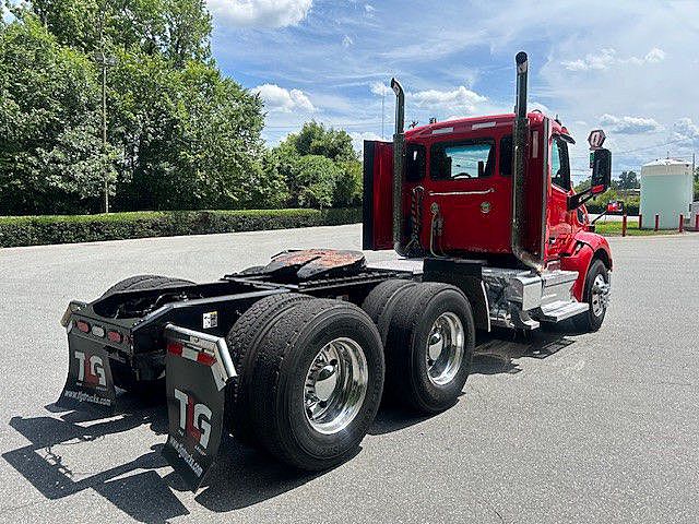2020 Peterbilt 579