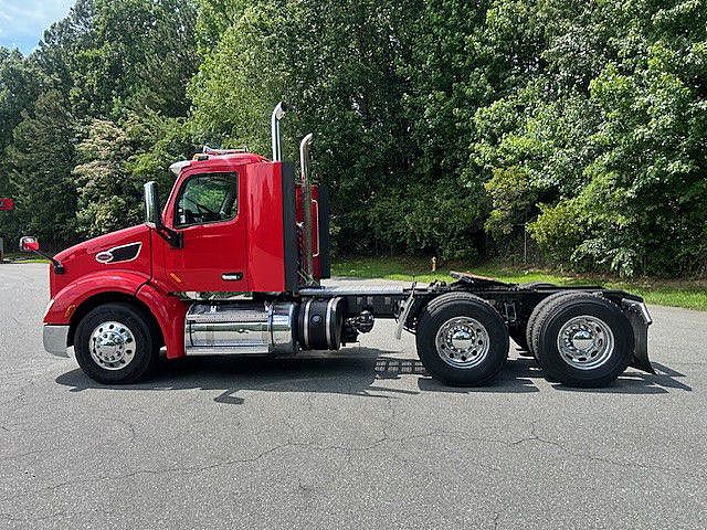2020 Peterbilt 579