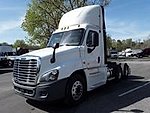 2020 Freightliner Cascadia 125