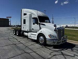 2021 Kenworth T680