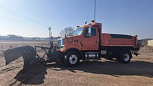 2009 Sterling L8511
