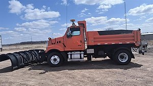 2009 Sterling L8511