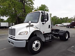 2016 Freightliner M2 106