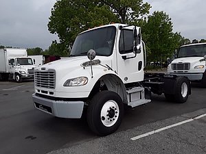 2016 Freightliner M2 106