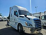 2022 Freightliner Cascadia
