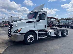 2020 Freightliner Cascadia