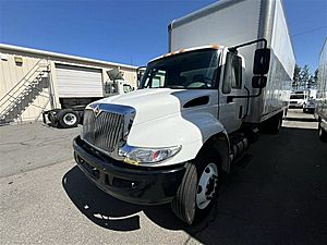 2018 International DuraStar 4300