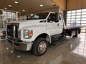 2023 Ford F650 - Sleeper Truck