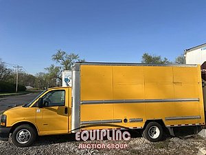 2018 GMC SAVANA 3500 - Box Van