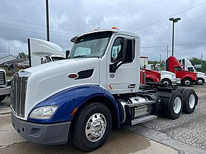 2019 Peterbilt 579 - Day Cab