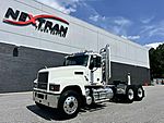2020 Mack Pinnacle PI64T