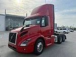 2020 Volvo DuraStar VNR64300