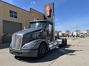 2026 Kenworth T680 - Day Cab