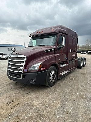2019 Freightliner PT126SLP - Cascadia - Sleeper Truck