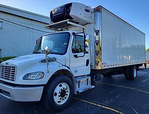 2018 Freightliner M2 106