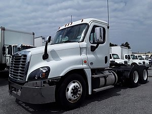 2020 Freightliner Cascadia 125