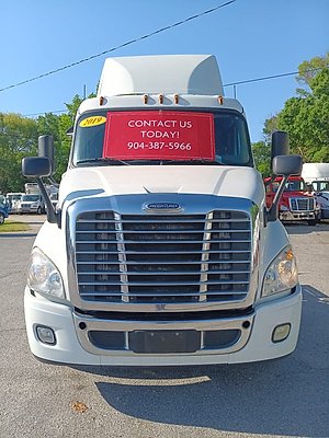 2019 Freightliner Cascadia 113