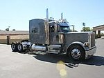 2022 Peterbilt 389