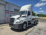 2020 Freightliner Cascadia